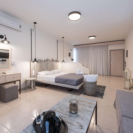 אגיה פלגיה קיתירה Eva Mare Hotel & Suites - Adults Only מראה חיצוני תמונה